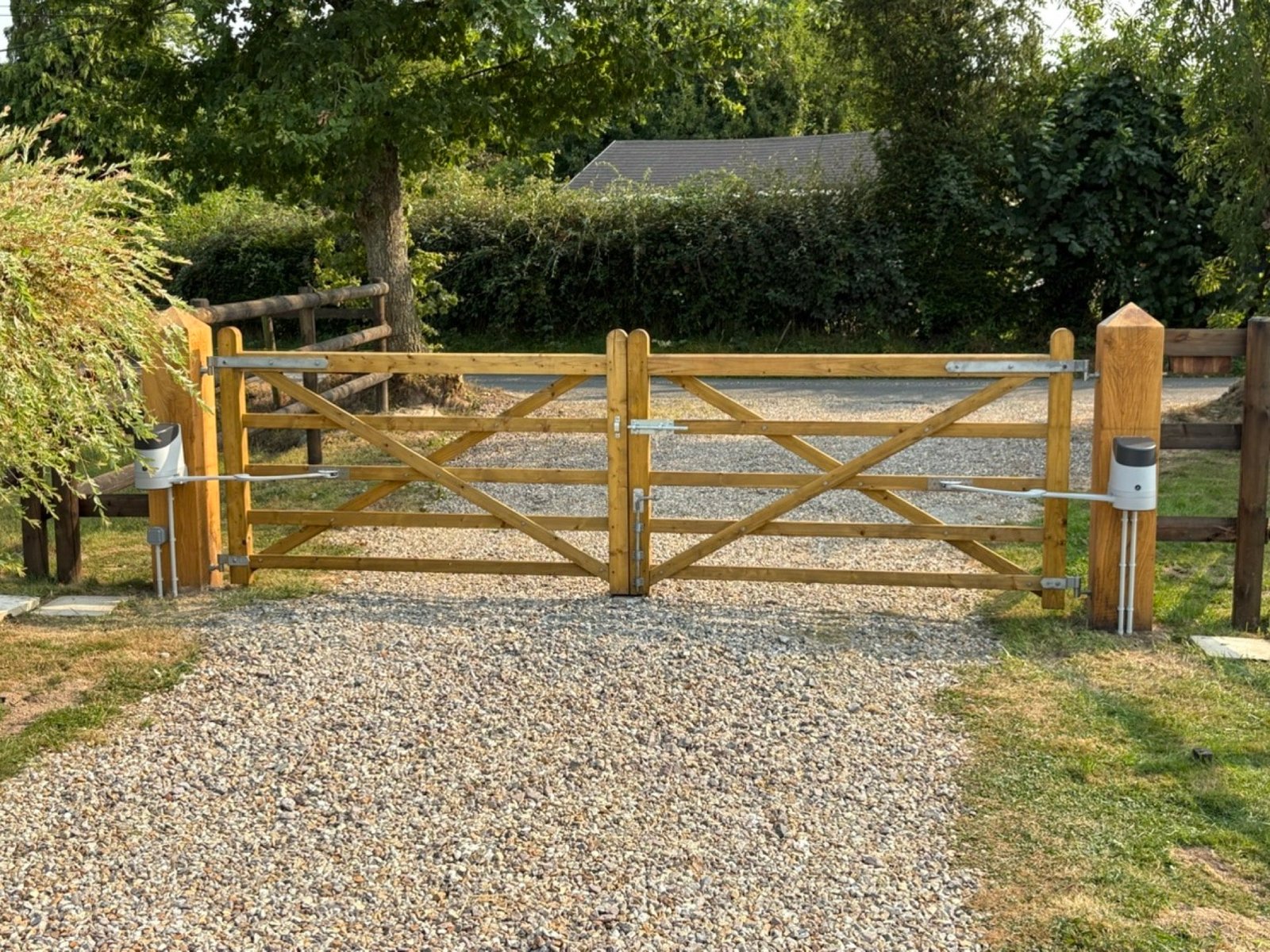 Deliez-electricite - Guide pour une installation de portail électrique professionnel - Featured Image 1